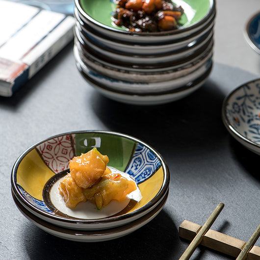 Plato de Cerámica Japonesa para Aperitivos y Salsas