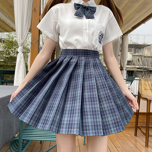 Falda Uniforme Completa de Corte Genuino - Image 13