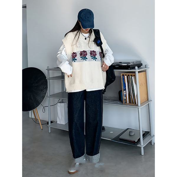 Conjunto de 3 Piezas Retro Chic: Suéter Tejido, Chaleco y Jeans Rectos