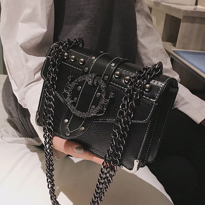 Bolso de Hombro Vintage con Tachuelas - Image 4
