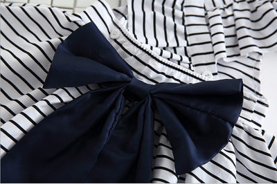 Conjunto de Vestido y Shorts para Bebé Niña con Diseño de Rayas y Lazo Princesa - Image 5
