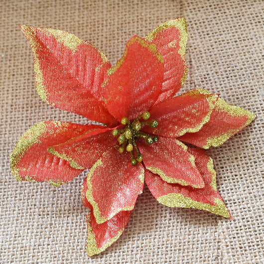 Flor Navideña Dorada de 13cm con Tres Capas - Image 4