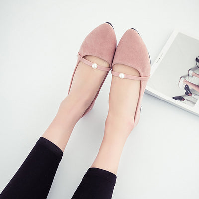 Bailarinas Puntiagudas con Detalle Perla - Zapatos Slip-on de Ante - Image 4