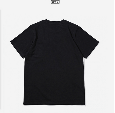 Camiseta Retro Negro y Púrpura Unisex - Image 4