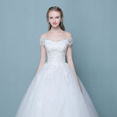 Vestido de Novia Coreano Elegante con Cola Recta - Diseño Moderno y Ajustado - Image 4