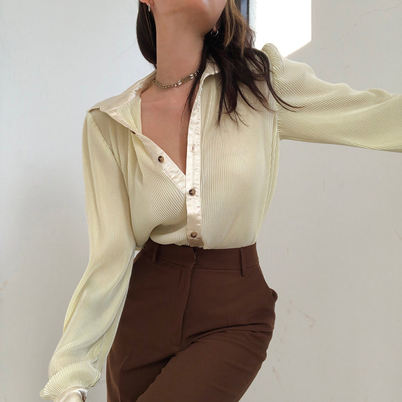 Camisa Manga Larga de Diseño Versátil - Estilo Minimalista Sofisticado