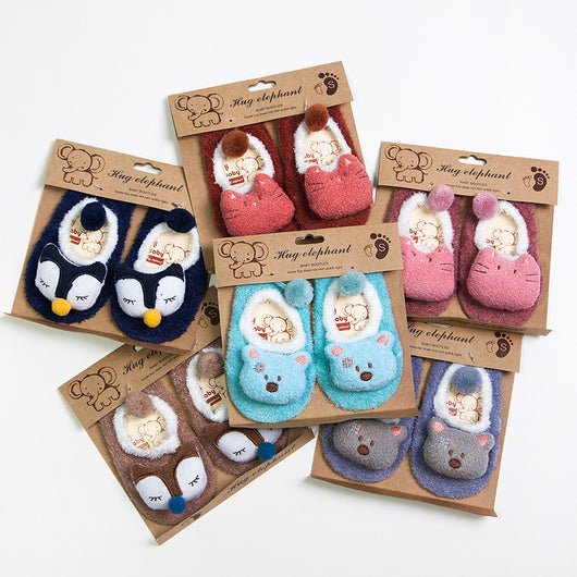 Calcetines Antideslizantes para Bebé Primavera-Otoño con Diseño de Plumas - Image 2