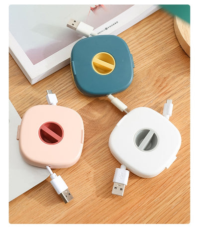 Organizador Giratorio de Cables y Cargadores - Image 19