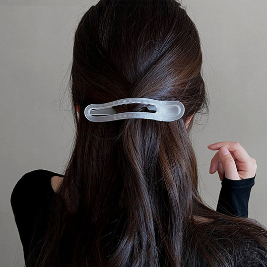 Pinza Coreana Elegante de Acrílico Coordinado - Image 3