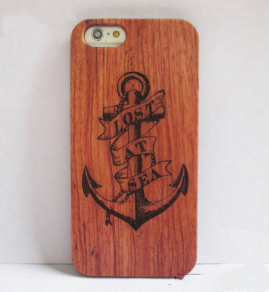 Funda para móvil con tallado en madera artesanal - Image 10
