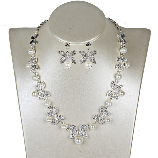 Conjunto de Joyería Nupcial con Perlas y Mariposas - Image 5