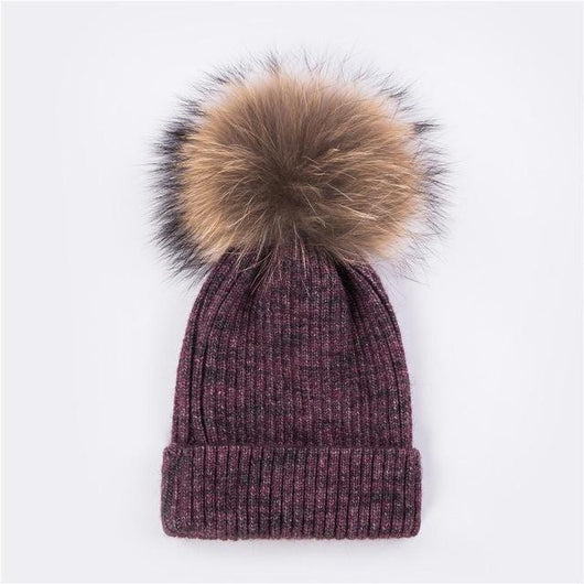 Gorro de Pompom Cálido y Versátil - Image 5