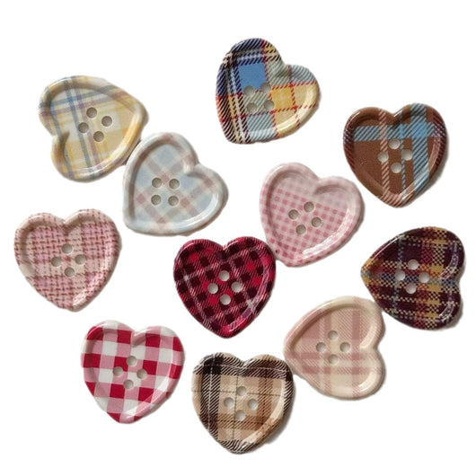 Botón Decorativo de Corazón a Cuadros - Image 5