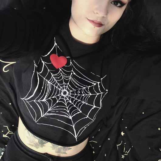 Blusa Mujer Corazón Telaraña Diseño Gótico - Image 4