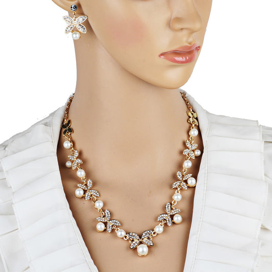 Conjunto de Joyería Nupcial con Perlas y Mariposas - Image 2
