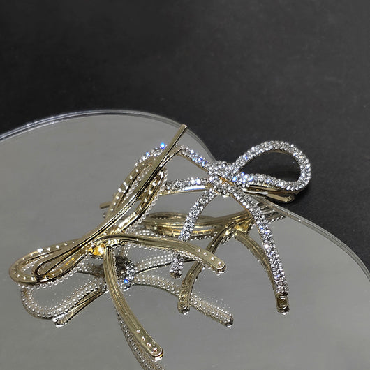 Pasador de Cabello con Lazo de Perlas y Diamantes - Image 15