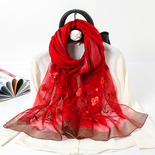 Foulard de Seda Dorado con Bordados - Chal Cheongsam Elegante - Image 2