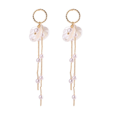 Aretes de Perla con Flecos Largos y Cierre de Tuerca - Image 2