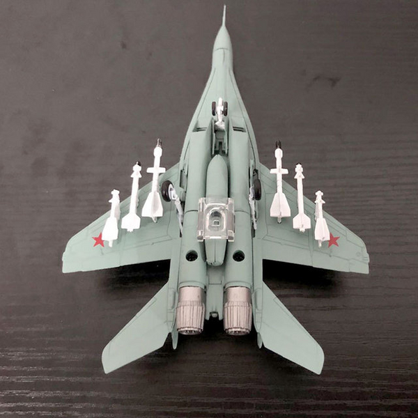 Maqueta de Caza MIG-29 - Réplica Detallada de Colección