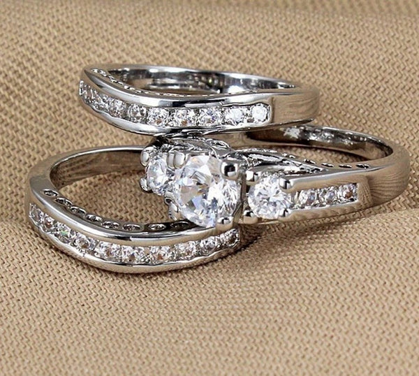 Anillo de Compromiso Zirconia para Parejas - Diseño Europeo Elegante