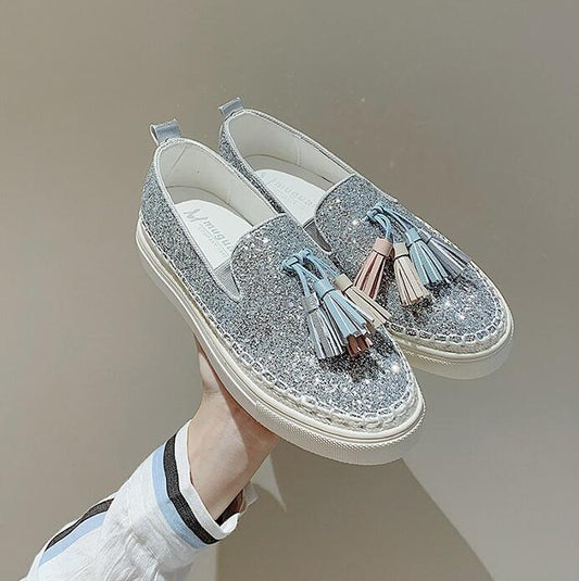 Tenis Planos con Flecos