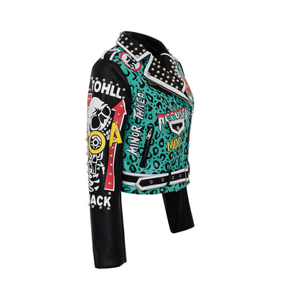 Chaqueta de Cuero Biker con Estampado Graffiti Punk y Insignias Contrastantes - Image 5