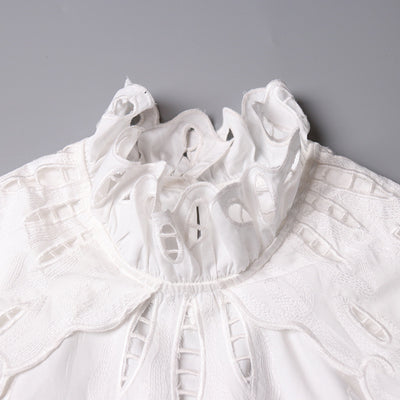 Camisa con Cuello de Pie y Detalles Recortados - Image 2