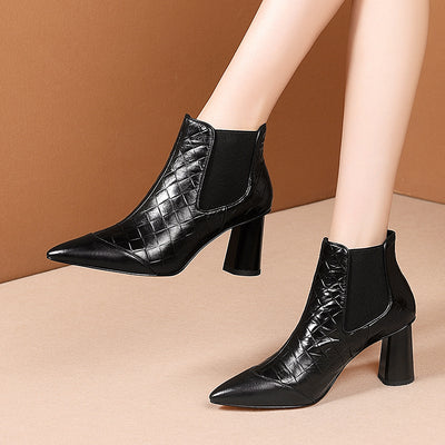 Botines Cortos Tacón Grueso Punta Afilada Talla Grande para Mujer - Image 13