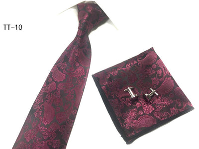 Traje de Tres Piezas con Corbata a Juego - Image 9
