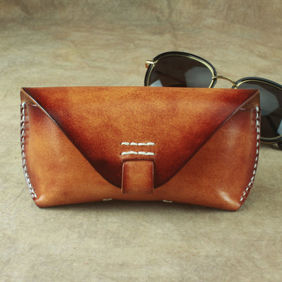 Estuche Artesanal Retro para Gafas de Cuero Genuino con Correa - Image 12