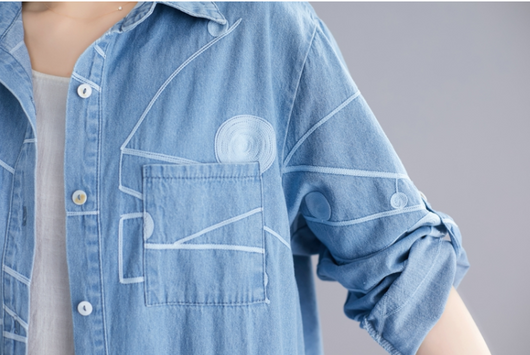 Chaqueta Denim Oversize con Bordados Artísticos Retro - Image 9