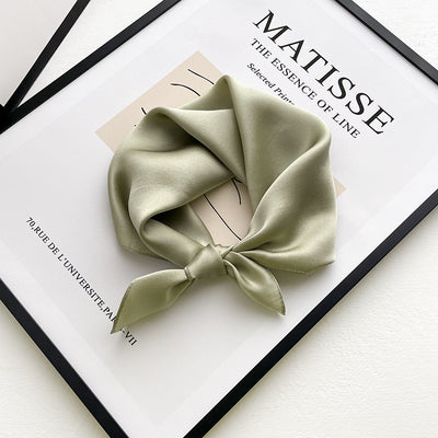Pañuelo de Seda Pura 53cm - Elegancia y Versatilidad - Image 4