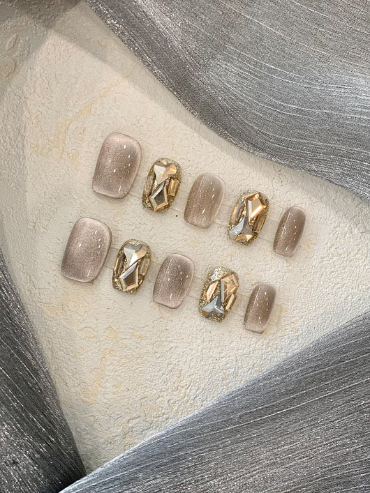 Uñas Postizas con Cristales Brillantes Estilo Felino - Diseño Lujoso y Elegante - Image 10