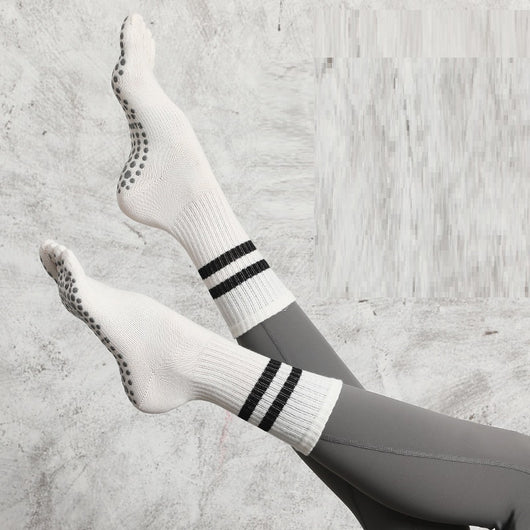 Calcetines Yoga Antideslizantes Profesionales Largos al por Mayor - Image 11