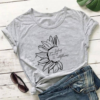 Playera Cuello Redondo Manga Corta - Perteneces a la Tribu de las Flores Silvestres - Image 17