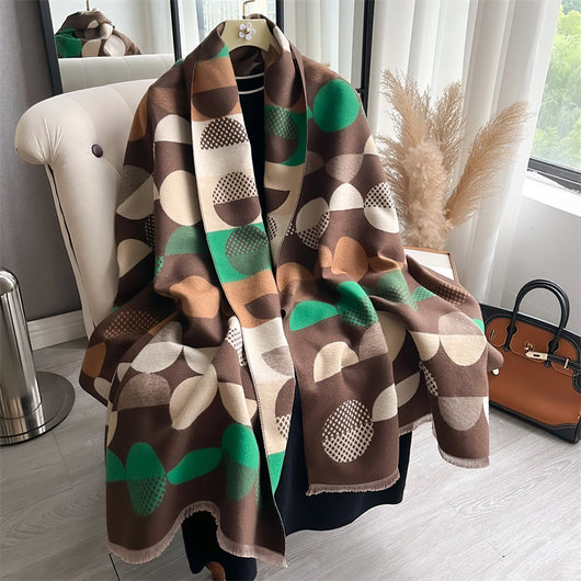 Bufanda Chaleco de Cachemira Cálida con Tejido Jacquard y Borlas - Image 15