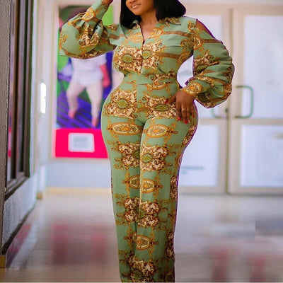 Jumpsuit Verde con Estampado Digital, Hombros Descubiertos y Mangas Farol