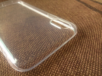 Funda TPU Transparente con Cordón para iPhone - Protección Resistente al Agua - Image 4