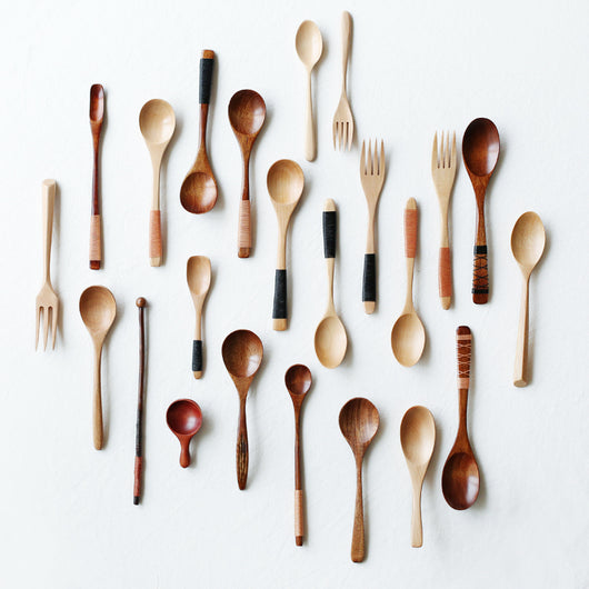 Juego de Cucharas y Tenedor de Bambú Natural para Cocina - Image 2