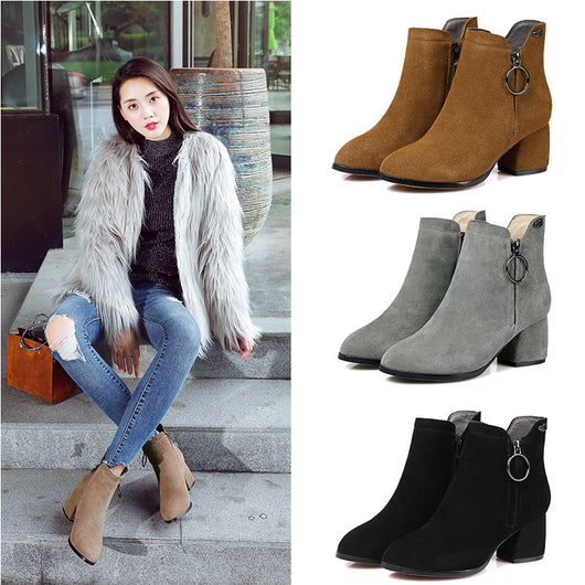 Botas de Invierno para Mujer con Doble Acabado: Piel Suave y Tacón Texturizado