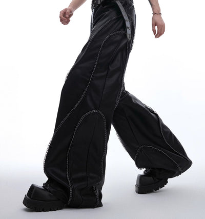 Pantalones Casuales de Cuero con Cadena Metalizada Vintage - Image 14