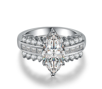 Anillo de Circonia Cúbica Baño de Platino - Diseño Moderno y Elegante