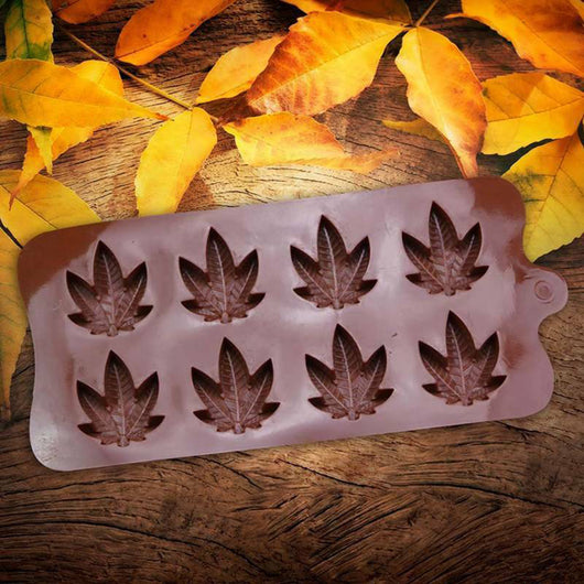 Molde de Silicona para Chocolate y Postres con Diseño de Hojas