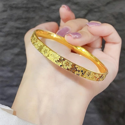Pulsera Sakura de Hielo Triturado para Mujer - Diseño Premium de Alto Brillo - Image 6