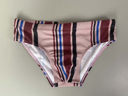 Bóxer Bikini Hombre Diseño Triangular con Rayas Atrevidas - Image 8