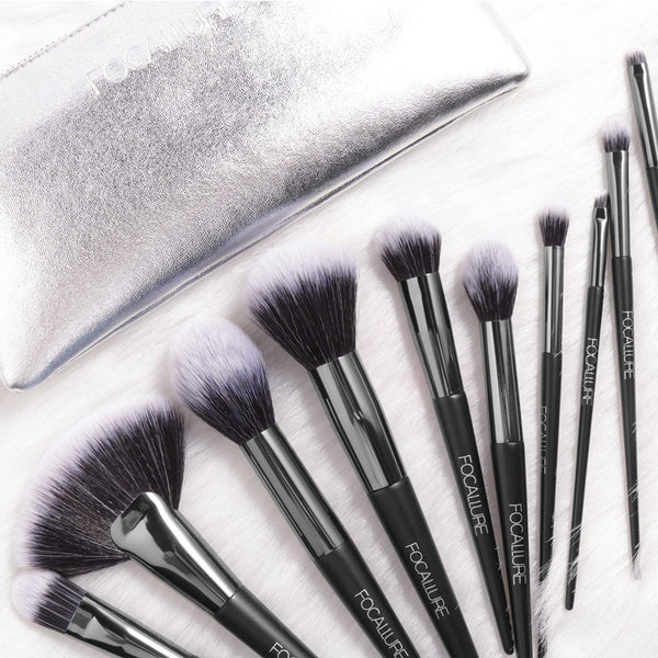 Set de 10 Brochas de Maquillaje Profesional para Principiantes