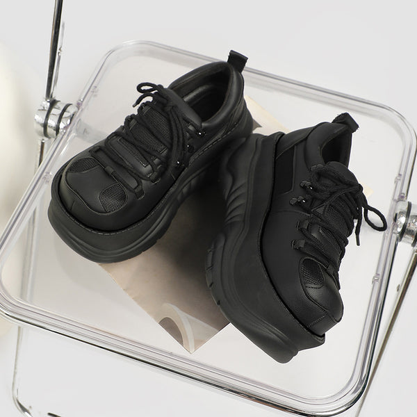 Zapatos de Diseño Exclusivo con Suela Reforzada y Puntera Voluminosa