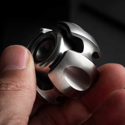 Spinner Fidget de Aleación Titanio Old Blacksmith - Image 5