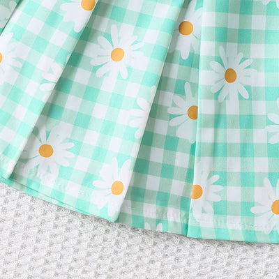 Conjunto de Tres Piezas para Niña: Top Sin Mangas a Rayas con Falda Cuadros Margarita y Cinturón - Image 10