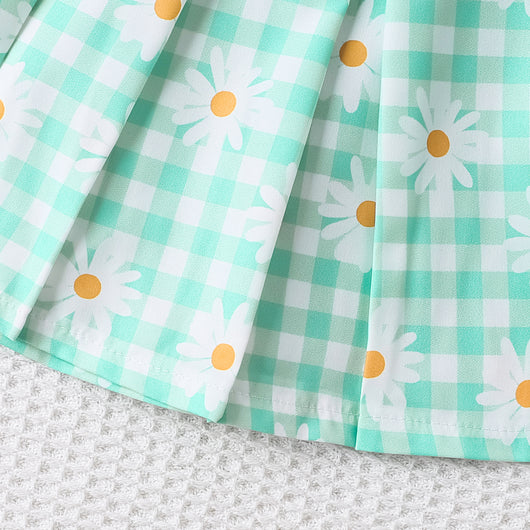 Conjunto de Tres Piezas para Niña: Top Sin Mangas a Rayas con Falda Cuadros Margarita y Cinturón - Image 10
